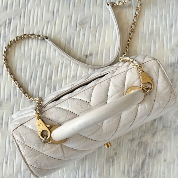 Authentic Chanel Coco Handle Bag - Picture 6 of 15